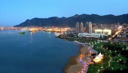 连云港海滨浴场与海底世界的距离及交通指南